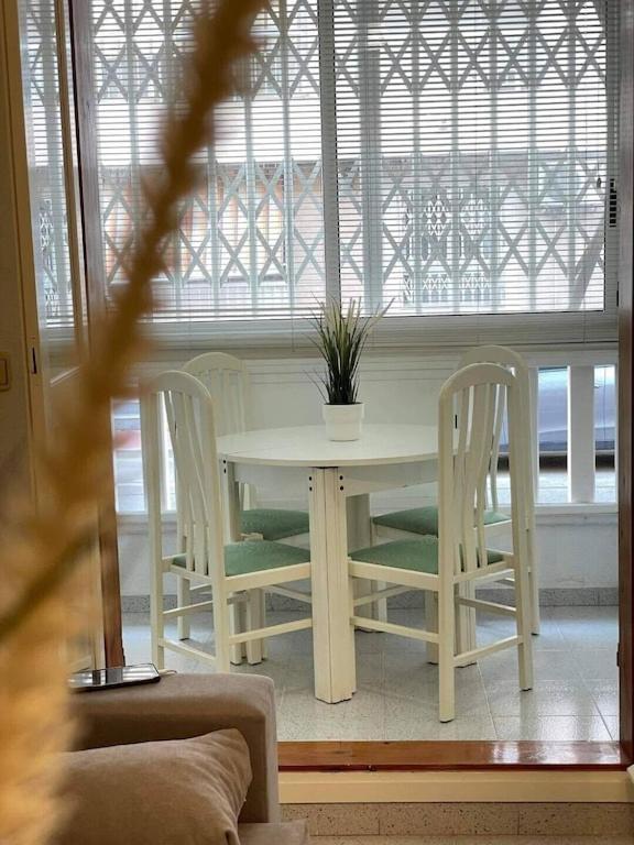 Lovely Ground Floor 5 Min From The * Torrevieja